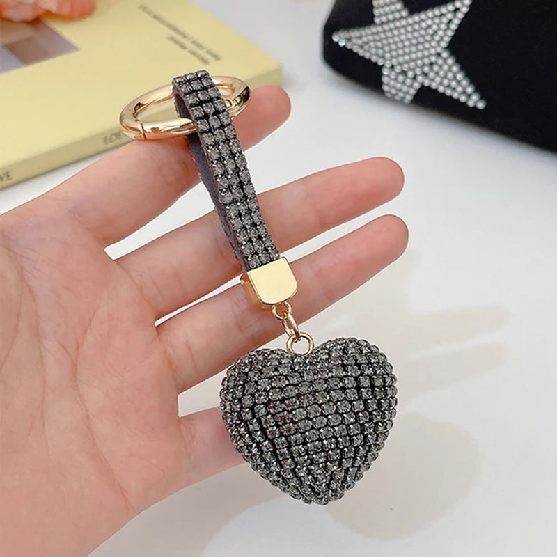 Light Luxury Multi-Color Love Heart Keychain Full Rhinestone Alloy Key Rings Women Handbag Pendant Creative Key Chains Gift