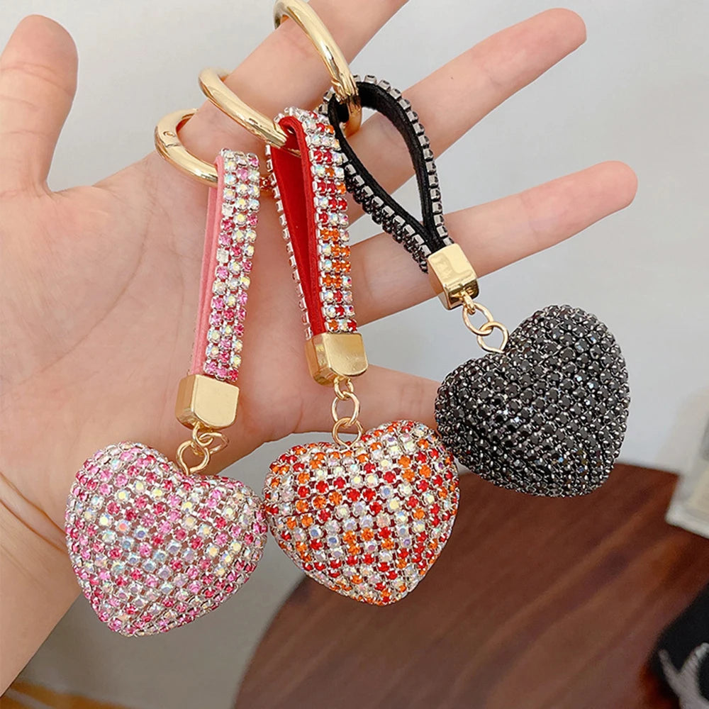 Light Luxury Multi-Color Love Heart Keychain Full Rhinestone Alloy Key Rings Women Handbag Pendant Creative Key Chains Gift